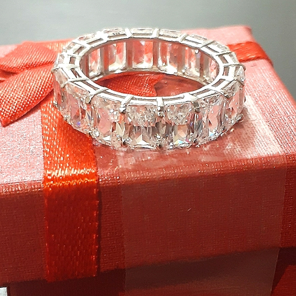 [Black Label] .925‎ Sterling Silver Emerald Cut CZ Women's Wedding Ring